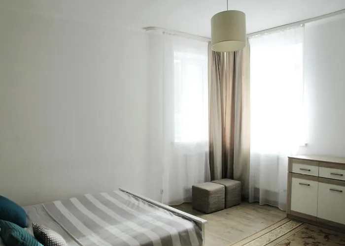 Flat In Cottage Close To The Centre Parking, Wifi, Bbq