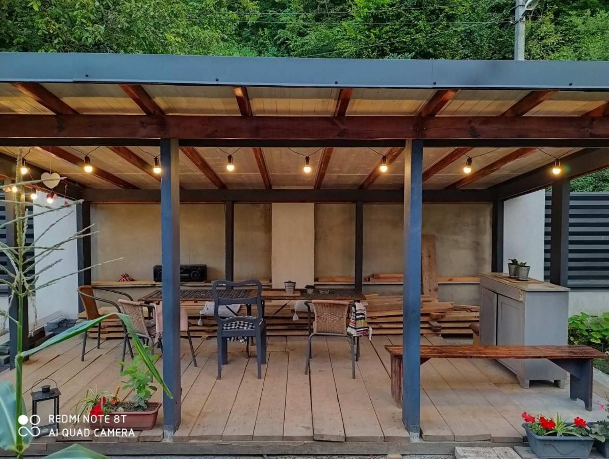 Flat In Close To The Centre Parking, Wifi, Bbq Lviv