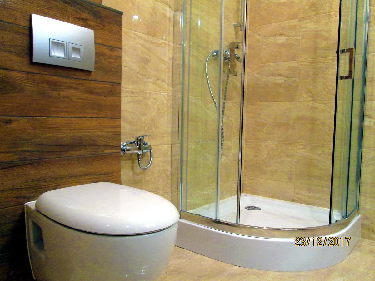 Flat In Close To The Centre Parking, Wifi, Bbq Apartment